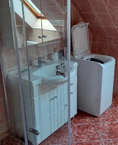 Szikszai Apartment *